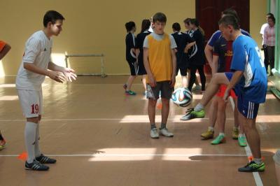 В Рязани прошёл последний перед каникулами «Урок футбола»